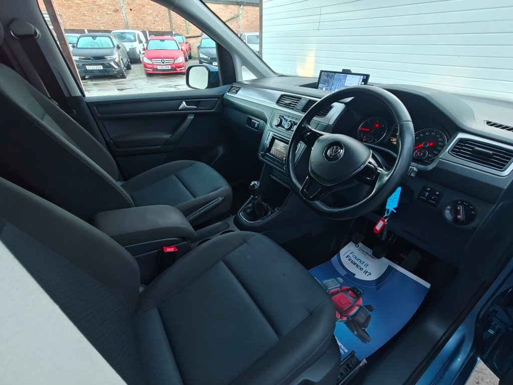 Used Volkswagen Caddy Maxi Life 2017 for sale - 77412946: Photo 33