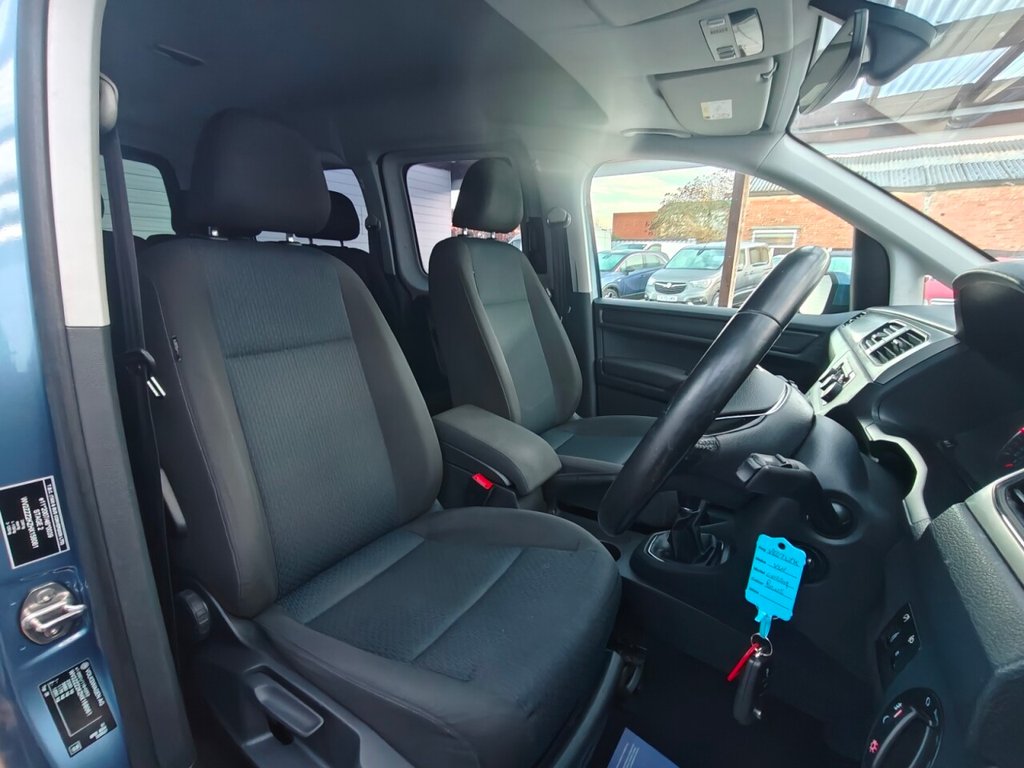 Used Volkswagen Caddy Maxi Life 2017 for sale - 77412946: Photo 35