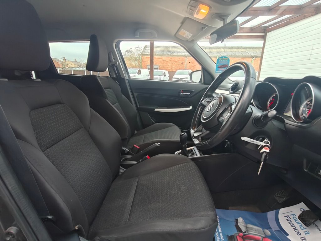 Used Suzuki Swift 2018 for sale - 77412942: Photo 34