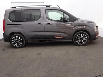Used Citroen Berlingo 2023 for sale - 79334693: Photo
