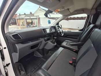 Used Vauxhall Vivaro 2021 for sale - 77412943: Photo