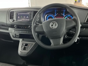 Used Vauxhall Vivaro Life 2023 for sale - 78839558: Photo