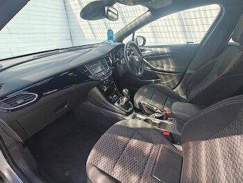 Used Vauxhall Astra 2017 for sale - 77747983: Photo