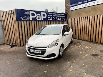 Used Peugeot 208 2016 for sale - 76298916: Photo 2