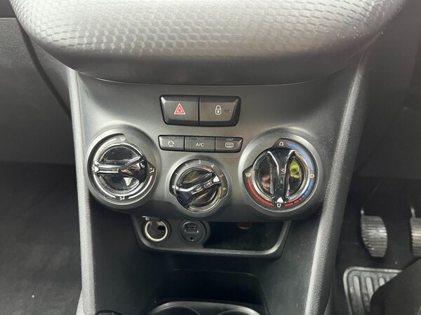 Used Peugeot 208 2016 for sale - 76298916: Photo 35