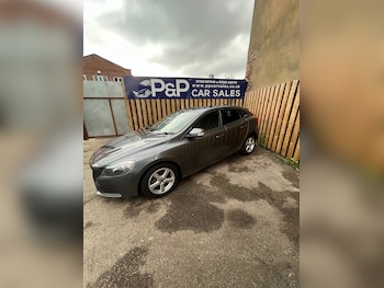 Used Volvo V40 2013 for sale - 75406024: Photo