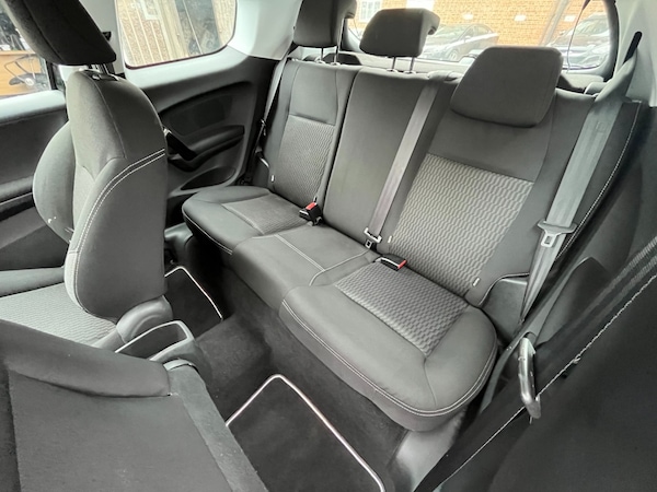 Used Peugeot 208 2016 for sale - 76298945: Photo 15