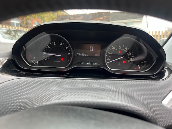 Used Peugeot 208 2016 for sale - 76298945: Photo 17