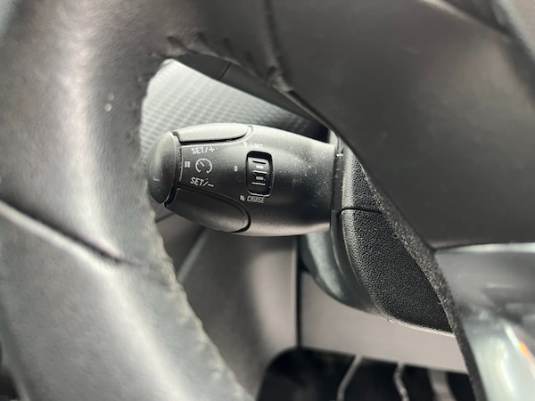 Used Peugeot 208 2016 for sale - 76298945: Photo 21
