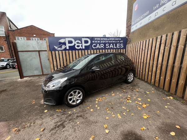 Used Peugeot 208 2016 for sale - 76298945: Photo 3
