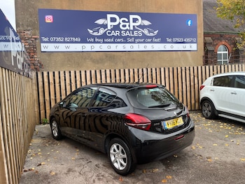 Used Peugeot 208 2016 for sale - 76298945: Photo 4