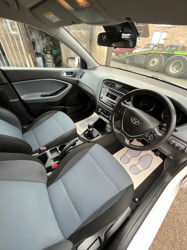 Used Hyundai i20 2016 for sale - 75381107: Photo 10