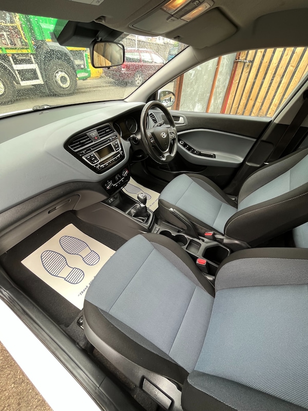 Used Hyundai i20 2016 for sale - 75381107: Photo 12