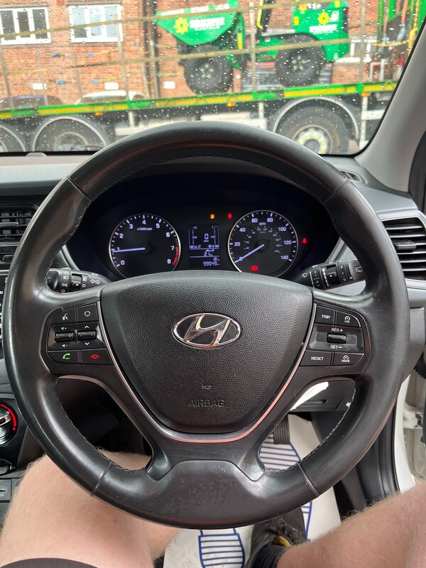 Used Hyundai i20 2016 for sale - 75381107: Photo 18
