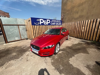Used Jaguar XE 2015 for sale - 75581547: Photo