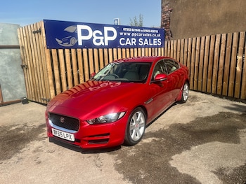 Used Jaguar XE 2015 for sale - 75581547: Photo