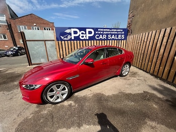 Used Jaguar XE 2015 for sale - 75581547: Photo