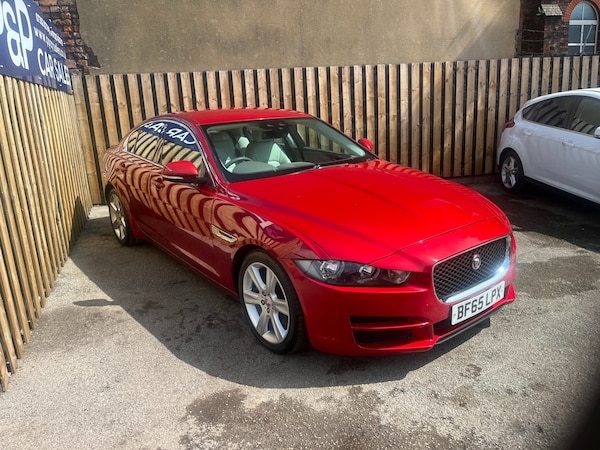 Used Jaguar XE 2015 for sale - 75581547: Photo 8