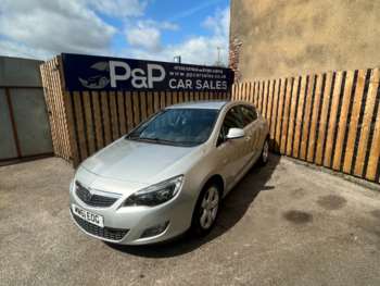 2012 (61) - 1.4i 16V SRi 5dr