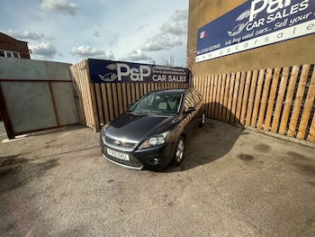Used Ford Focus 2010 for sale - 75909163: Photo