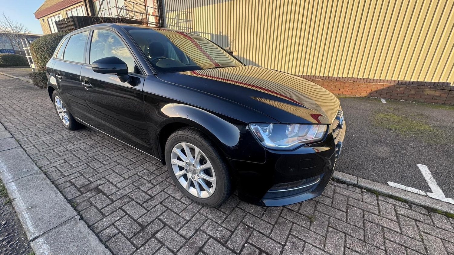 Used Audi A3 2015 for sale - 77012447: Photo 2