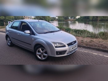 Used Ford Focus 2005 for sale - 75742310: Photo