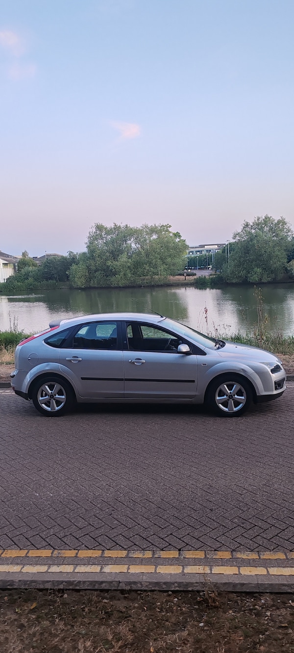 Used Ford Focus 2005 for sale - 75742310: Photo 4