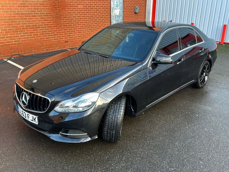 Used Mercedes-Benz E Class 2013 for sale - 77735289: Photo 12