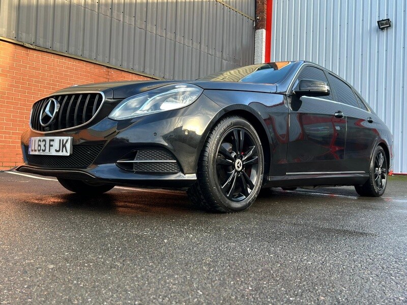 Used Mercedes-Benz E Class 2013 for sale - 77735289: Photo 14