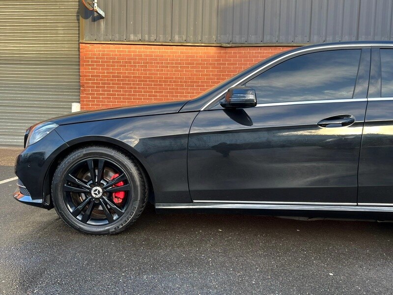 Used Mercedes-Benz E Class 2013 for sale - 77735289: Photo 16