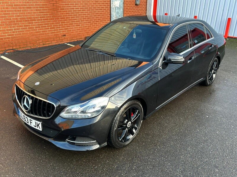 Used Mercedes-Benz E Class 2013 for sale - 77735289: Photo 26