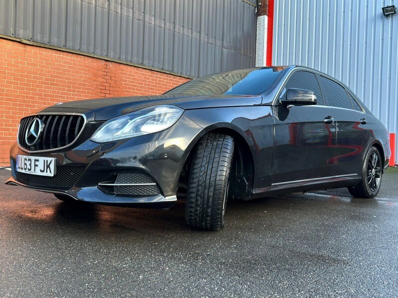 Used Mercedes-Benz E Class 2013 for sale - 77735289: Photo 29