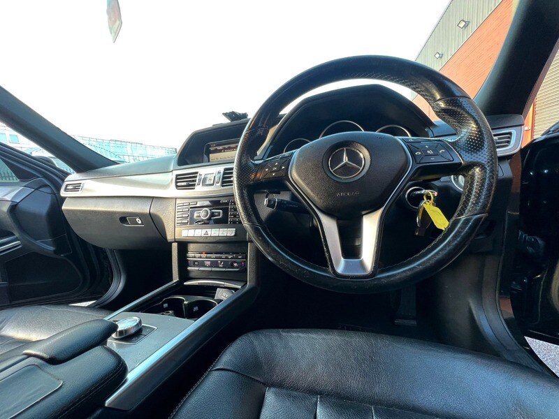 Used Mercedes-Benz E Class 2013 for sale - 77735289: Photo 44