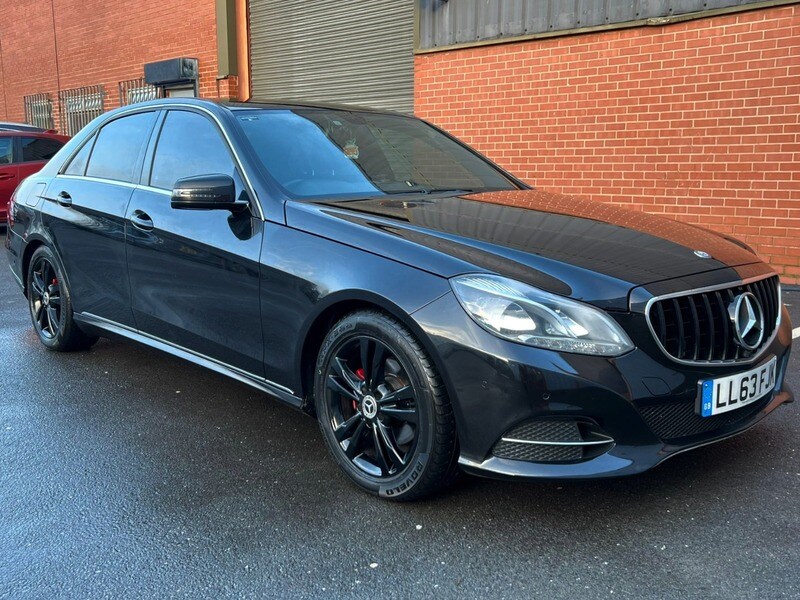 Used Mercedes-Benz E Class 2013 for sale - 77735289: Photo 8