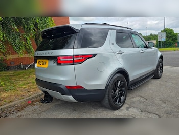 Used Land Rover Discovery 2019 for sale - 79000501: Photo