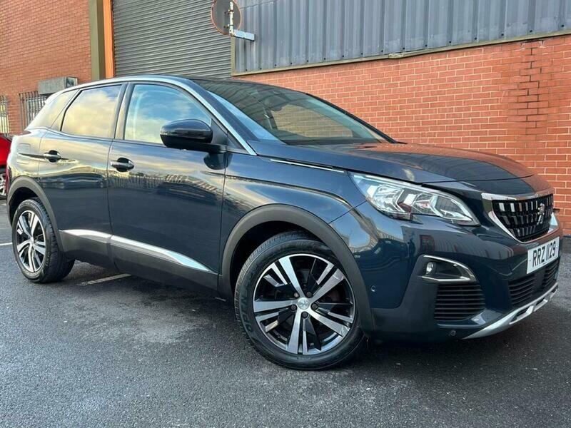 Used Peugeot 3008 2018 for sale - 77735373: Photo 2