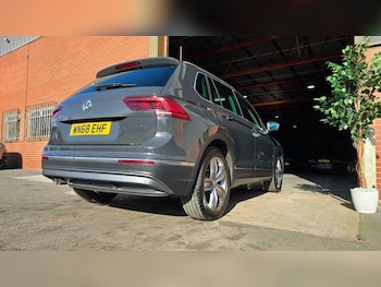 Used Volkswagen Tiguan 2018 for sale - 77937518: Photo