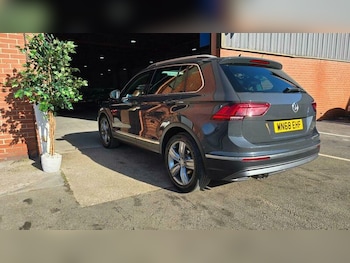 Used Volkswagen Tiguan 2018 for sale - 77937518: Photo