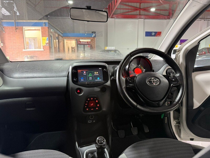 Used Toyota AYGO 2019 for sale - 77735400: Photo 49