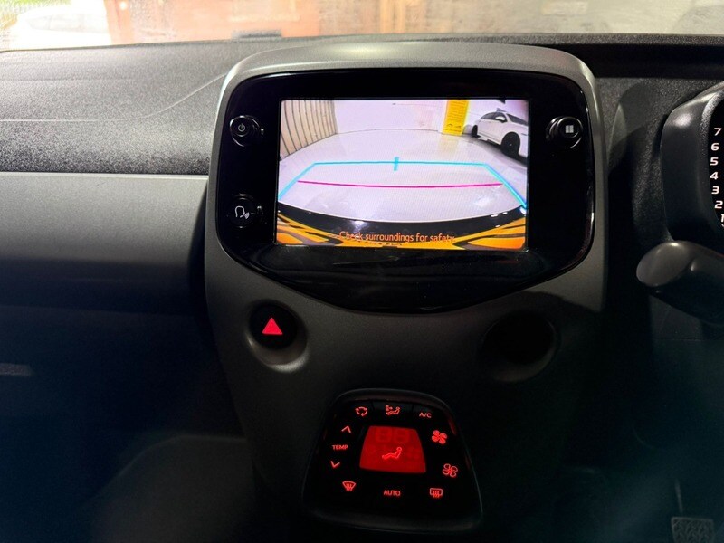 Used Toyota AYGO 2019 for sale - 77735400: Photo 50