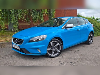 Used Volvo V40 2015 for sale - 79000510: Photo