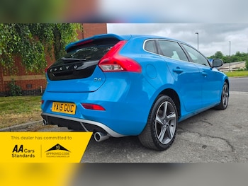 Used Volvo V40 2015 for sale - 79000510: Photo