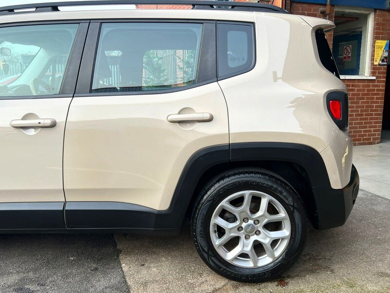 Used Jeep Renegade 2016 for sale - 77735303: Photo 10