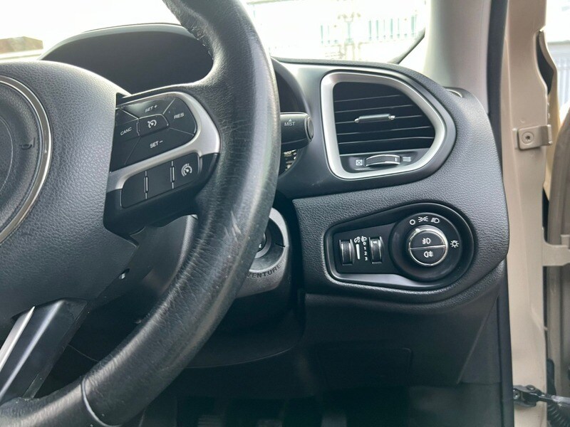 Used Jeep Renegade 2016 for sale - 77735303: Photo 33
