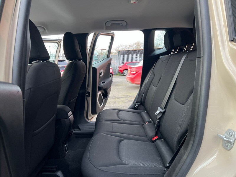 Used Jeep Renegade 2016 for sale - 77735303: Photo 38