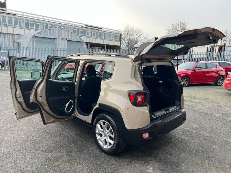 Used Jeep Renegade 2016 for sale - 77735303: Photo 46