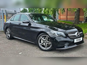 Used Mercedes-Benz C Class 2019 for sale - 79000445: Photo