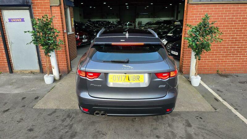 Used Jaguar F-Pace 2017 for sale - 77968085: Photo 18