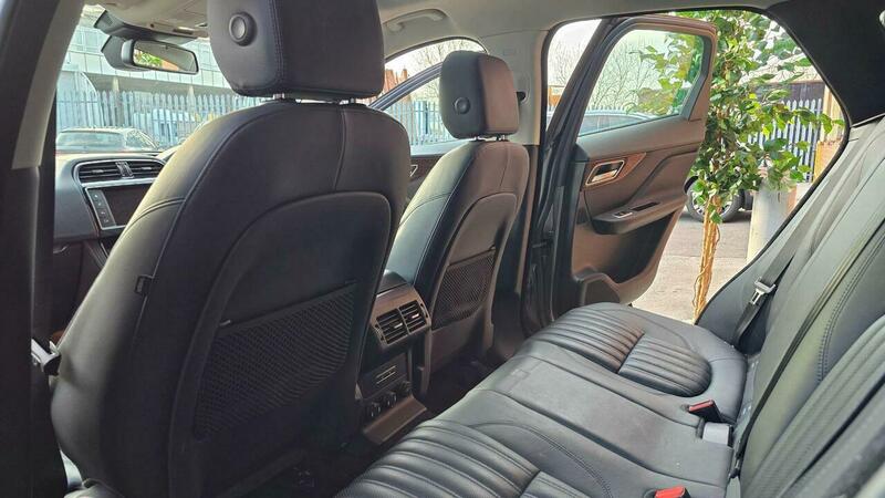 Used Jaguar F-Pace 2017 for sale - 77968085: Photo 22