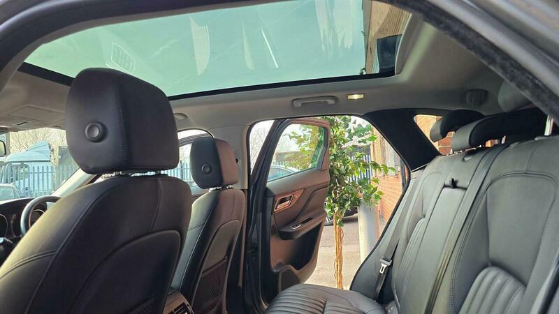 Used Jaguar F-Pace 2017 for sale - 77968085: Photo 23